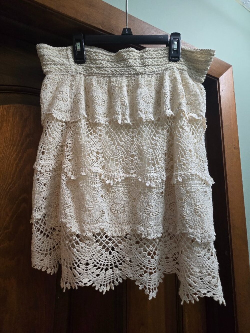 blue island Ivory Crochet Tiered Mini Skirt